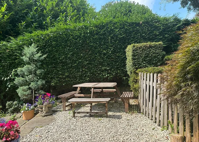 Garden , Near Airport & City