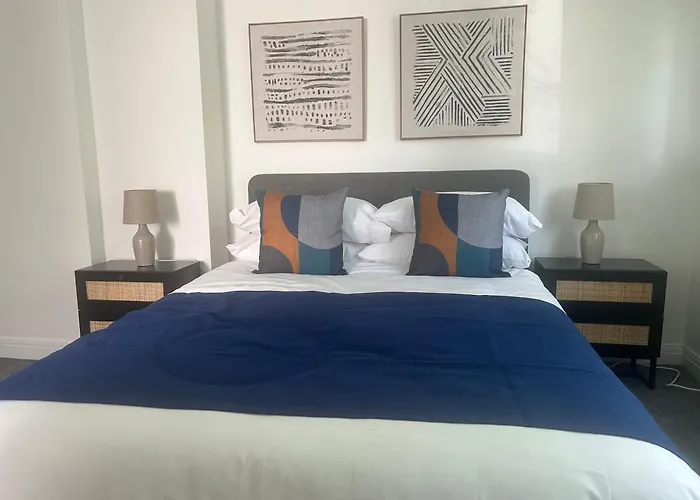 The King Stay